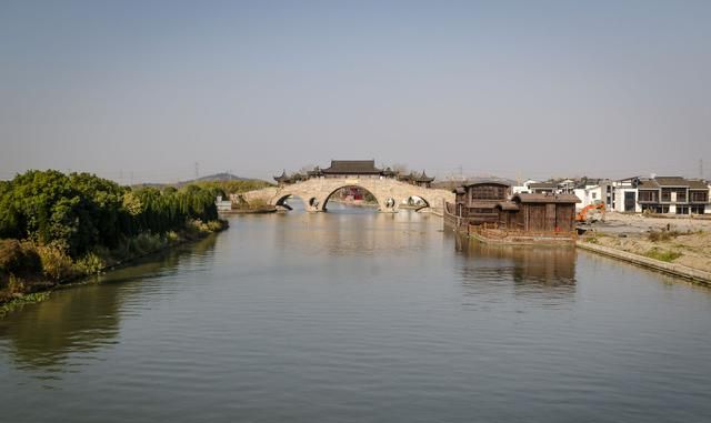 松江区2020gdp多少_上海松江GDP四年年均增12.2%,高新技术企业三年翻番