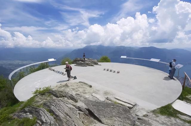 站在风景上看风景盘点全球最美观景台