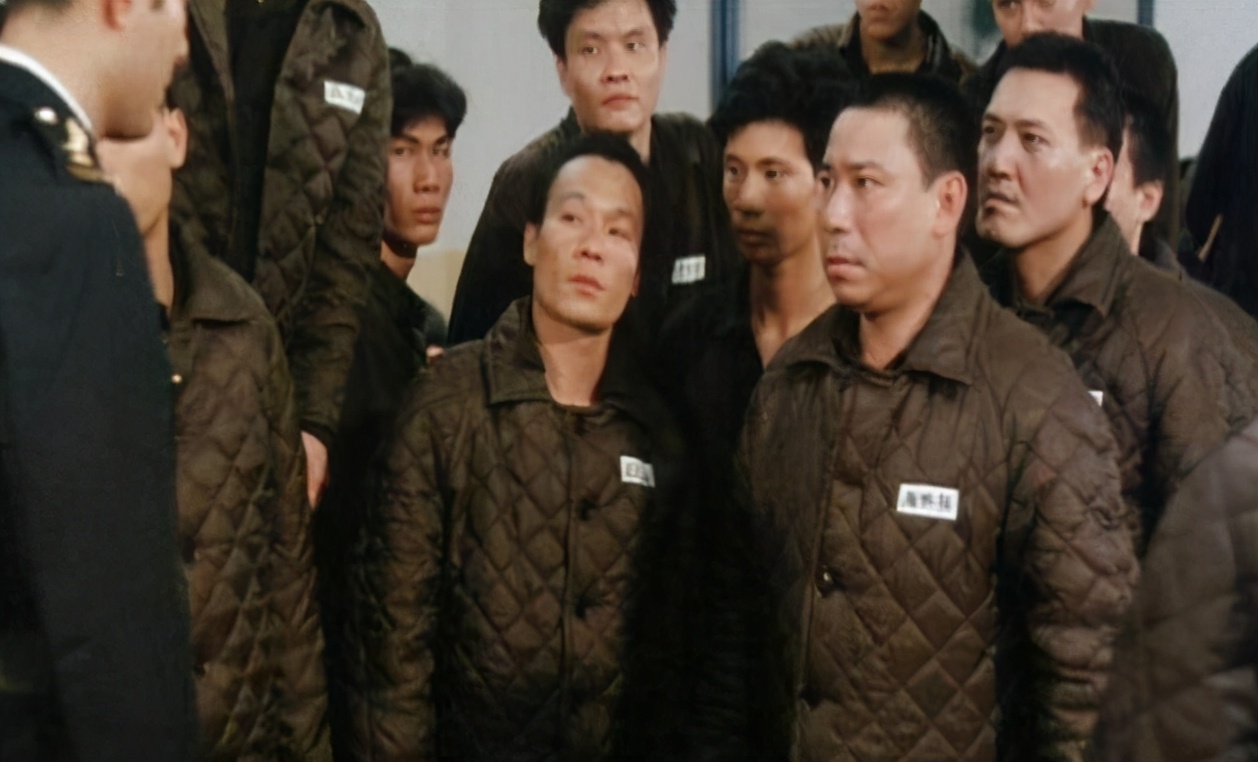 系列也被拍成电影,有网友爆料其中陈浩南这一角色就是借鉴了陈耀兴和