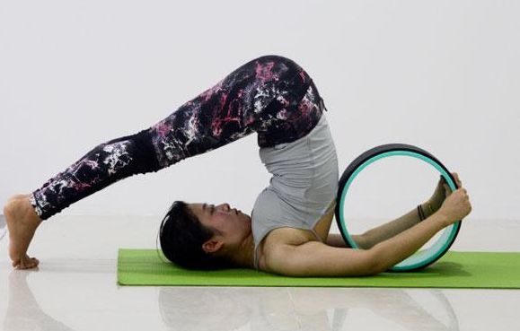 每晚睡觉前抬腿10分钟,不到一个月,会发生什么?去试试吧!