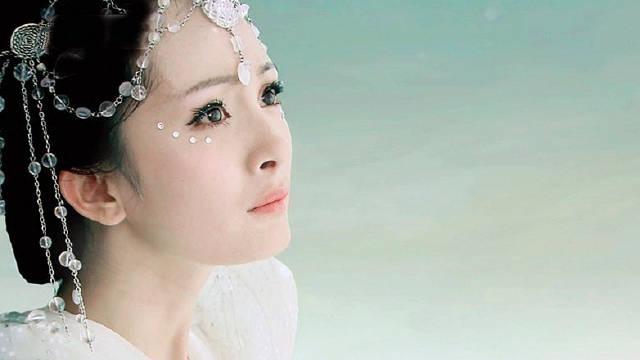 杨幂在《仙剑奇侠传三》中饰演的夕瑶