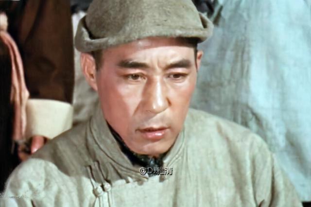 却真正演啥像啥,没有失败的角色|魏鹤龄|冯奇|表演艺术家_新浪新闻