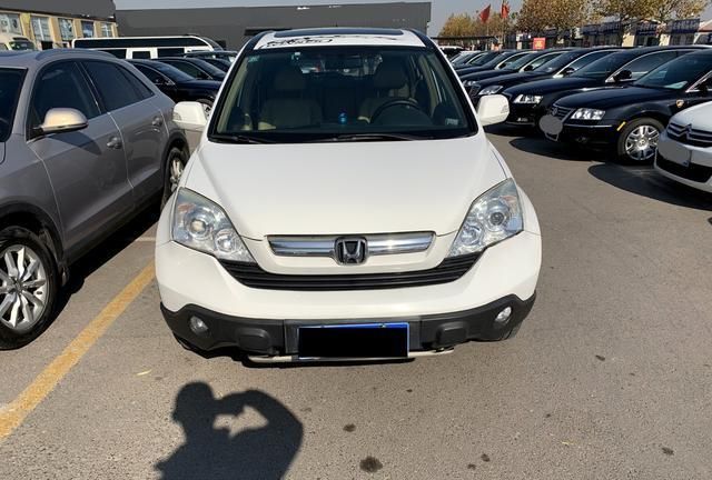 12年车龄的本田crv,排量2.4l,5at 四驱,你觉得能值多少钱?