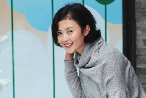 她本是大有前途的演员,为丈夫隐退当家庭主妇,今丈夫红遍全国|王琦