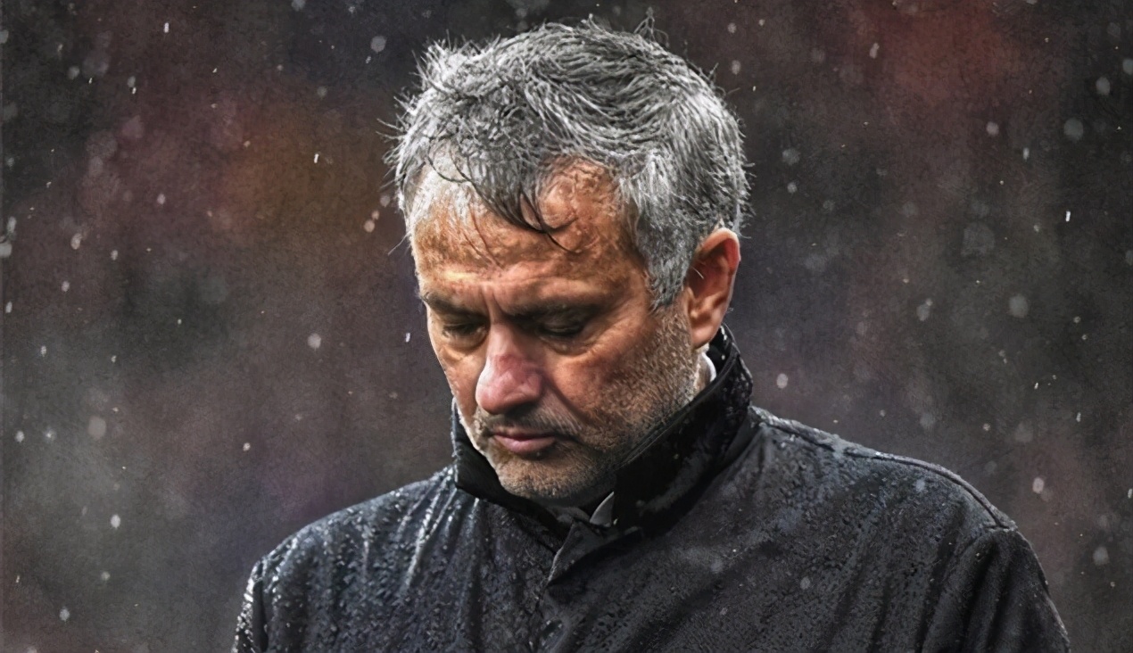 张狂褪色后的他,依旧是狂人穆里尼奥