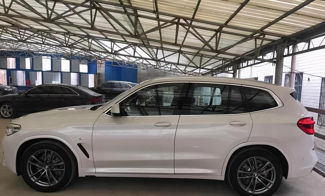 宝马又打"降价牌"!从38万降至33万,看啥q5l,glc?