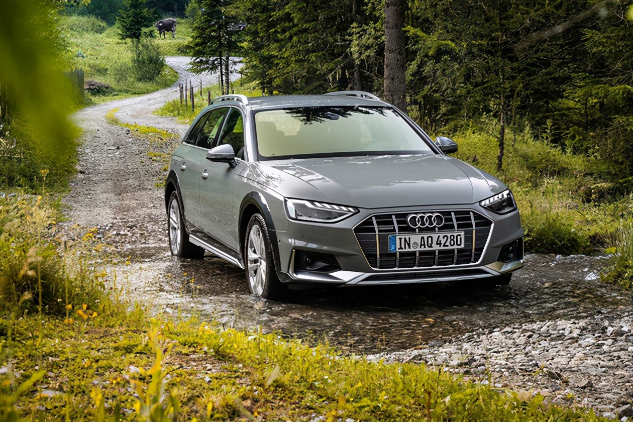 预售价355万元起新款奥迪a4旅行车家族启动预售