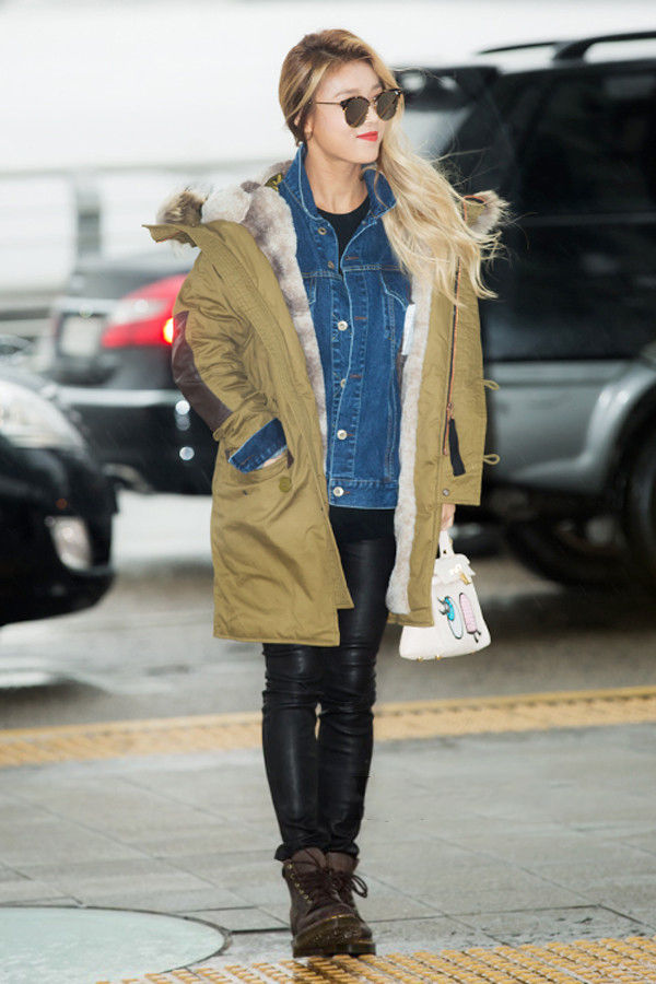 面对寒冷的冬天,不要只会穿羽绒服,还有保暖又时髦的派克大衣