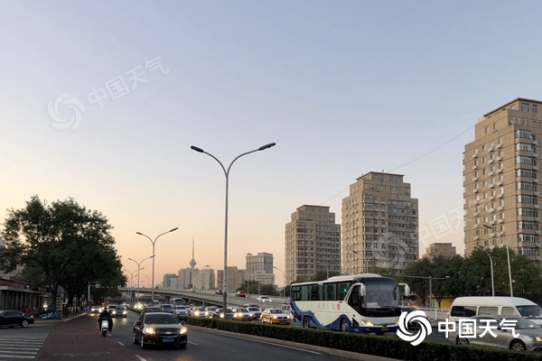 中国天气网|今明天北京大气扩散条件转差 后天昼夜温差超15℃