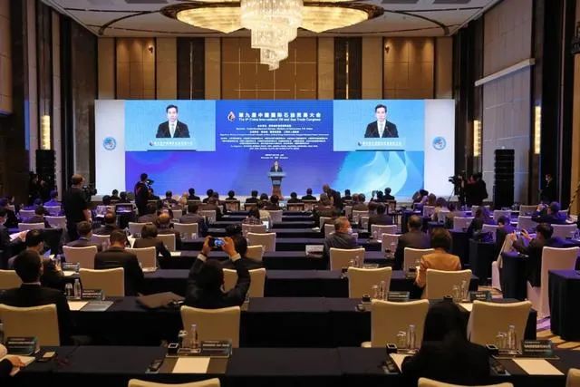 “负油价”颠覆传统思维 产业为何心心念着成品油期货？