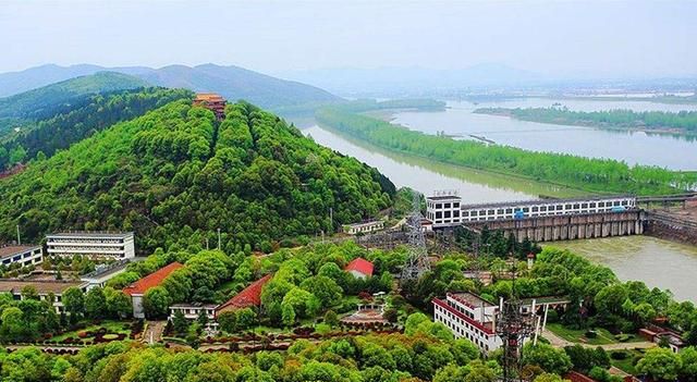 益阳县gdp排名_2016-2020年益阳市地区生产总值、产业结构及人均GDP统计(2)