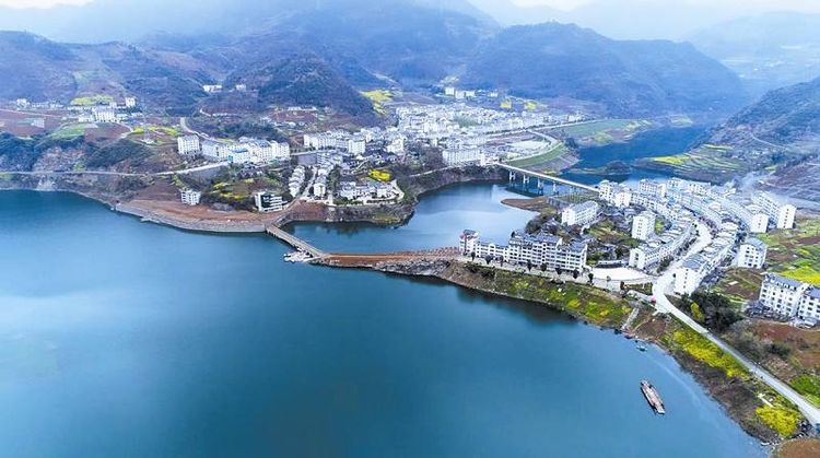 湖北的一个"宝藏县",坐拥"金山银山"