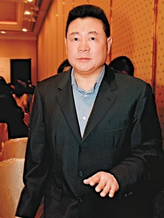 盘点影射刘銮雄的港剧|李嘉欣_新浪新闻