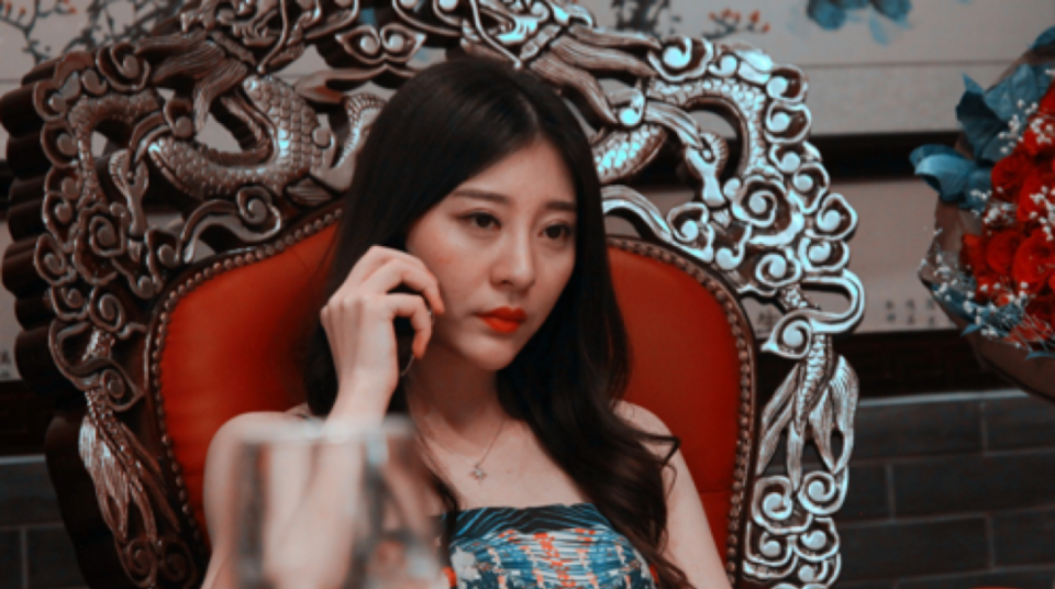 分睡契约是一本北漂困难期咬牙坚挺指南