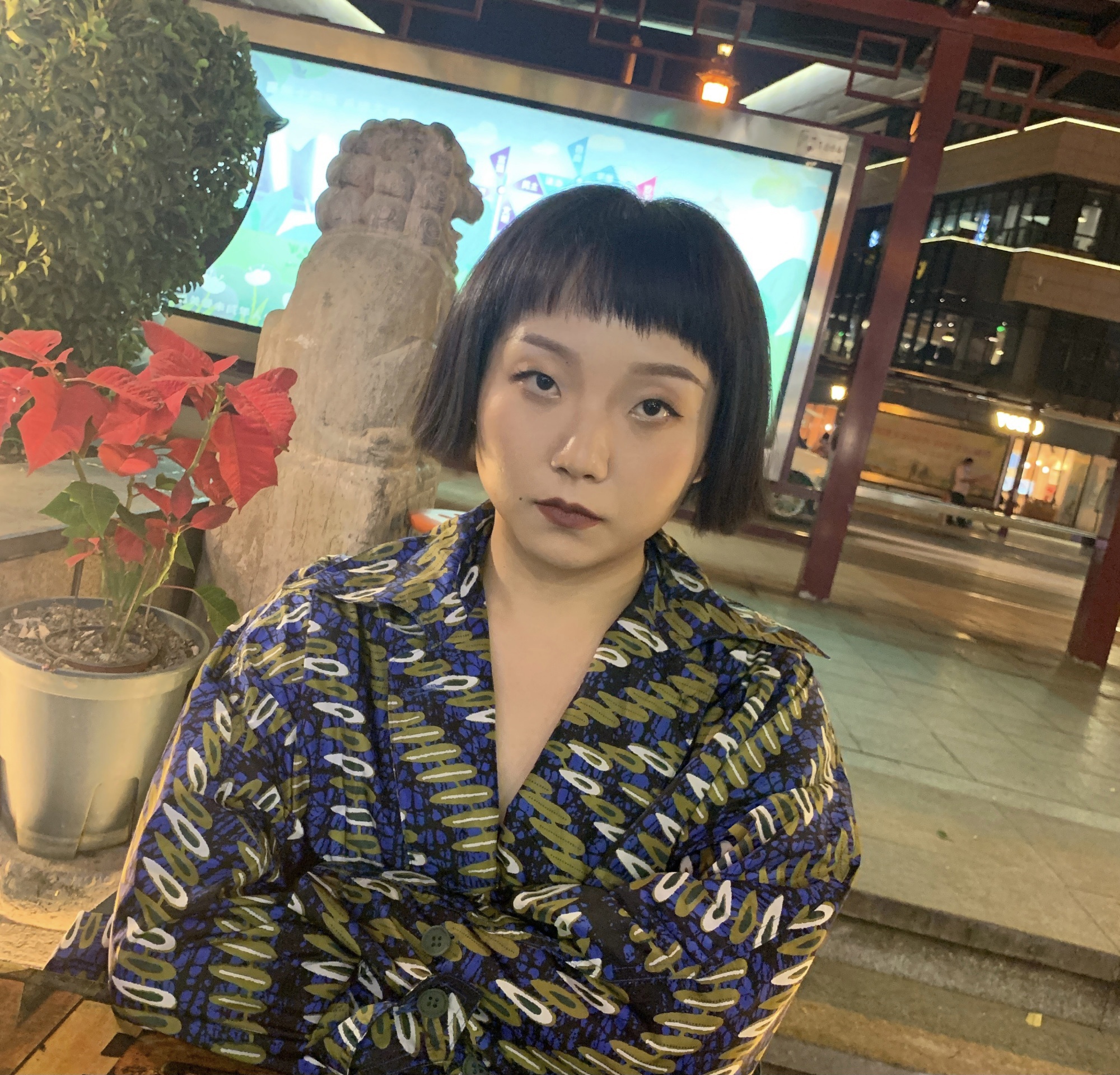 从网红变身影视明星辣目洋子演技有天赋获赵薇陈凯歌一致好评