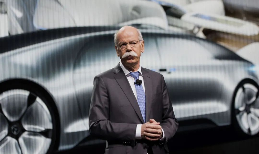 早在2017年,时任戴姆勒集团董事长兼首席执行官,梅赛德斯-奔驰汽车
