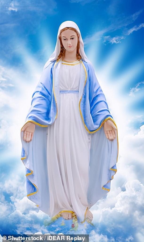 哥伦比亚民众搭祭坛,每日参拜墙面水渍,称是"圣母玛利亚显灵"|墙面|新