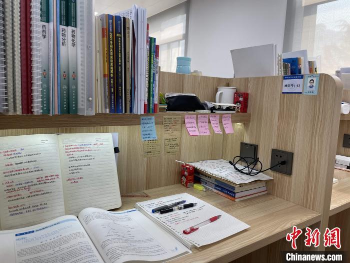 西安一高校为考研生安排专人专座 学生不为占座困扰休闲区蓝鸢梦想 - Www.slyday.coM