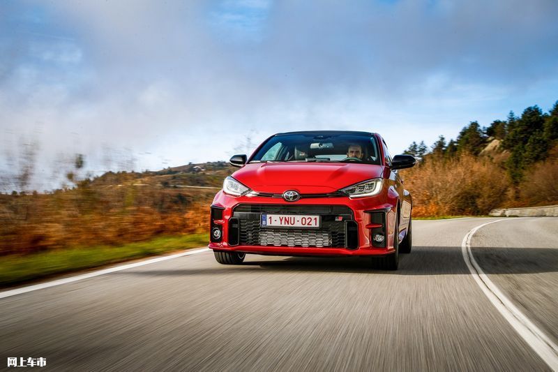 丰田全新运动轿车发布!搭1.6t 6mt 四驱,驾控感大幅提升