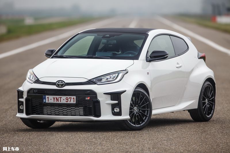 丰田全新运动轿车发布!搭1.6t 6mt 四驱,驾控感大幅提升