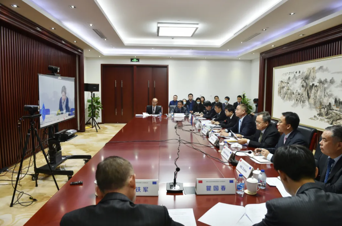 辛国斌：中欧工业合作潜力巨大 双方应共同维护全球产业链稳定