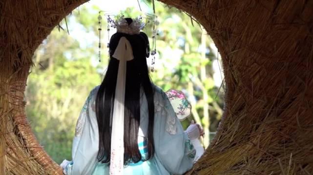 隐于林,悦于心,云南楚雄武定狮子山陌上云来给你一个养心居所!