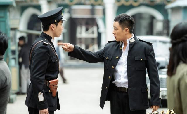 心思缜密,所以在夏继成,沈青禾和顾耀东跟国民党警察博弈的过程中