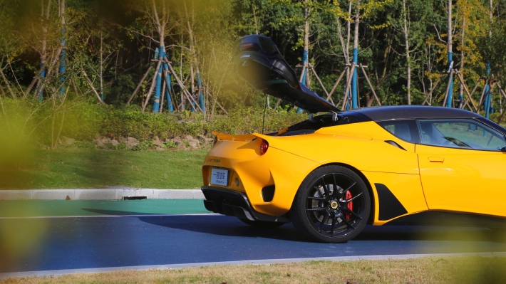 编开编聊 | 试驾路特斯evora 重返17岁