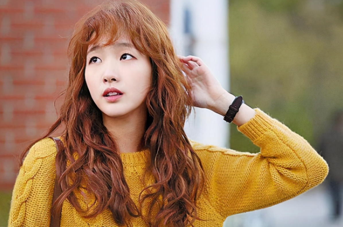 2013年,金高银与李民基搭档,共同主演改编惊悚电影《monster》,电影