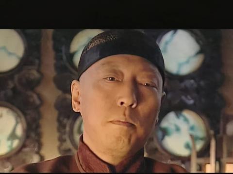 《乔家大院》中的孙茂才一角,留给观众很深的印象.