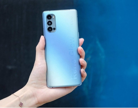 oppo reno4 pro后置的超广角镜头采用索尼imx708感应器,像素为1200万