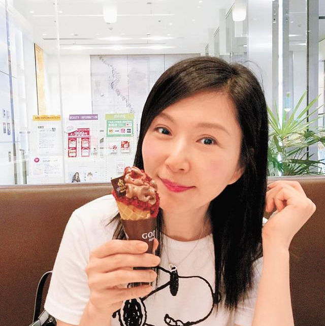 她被称为最美媳妇,出道30年零绯闻,54岁依然只身一