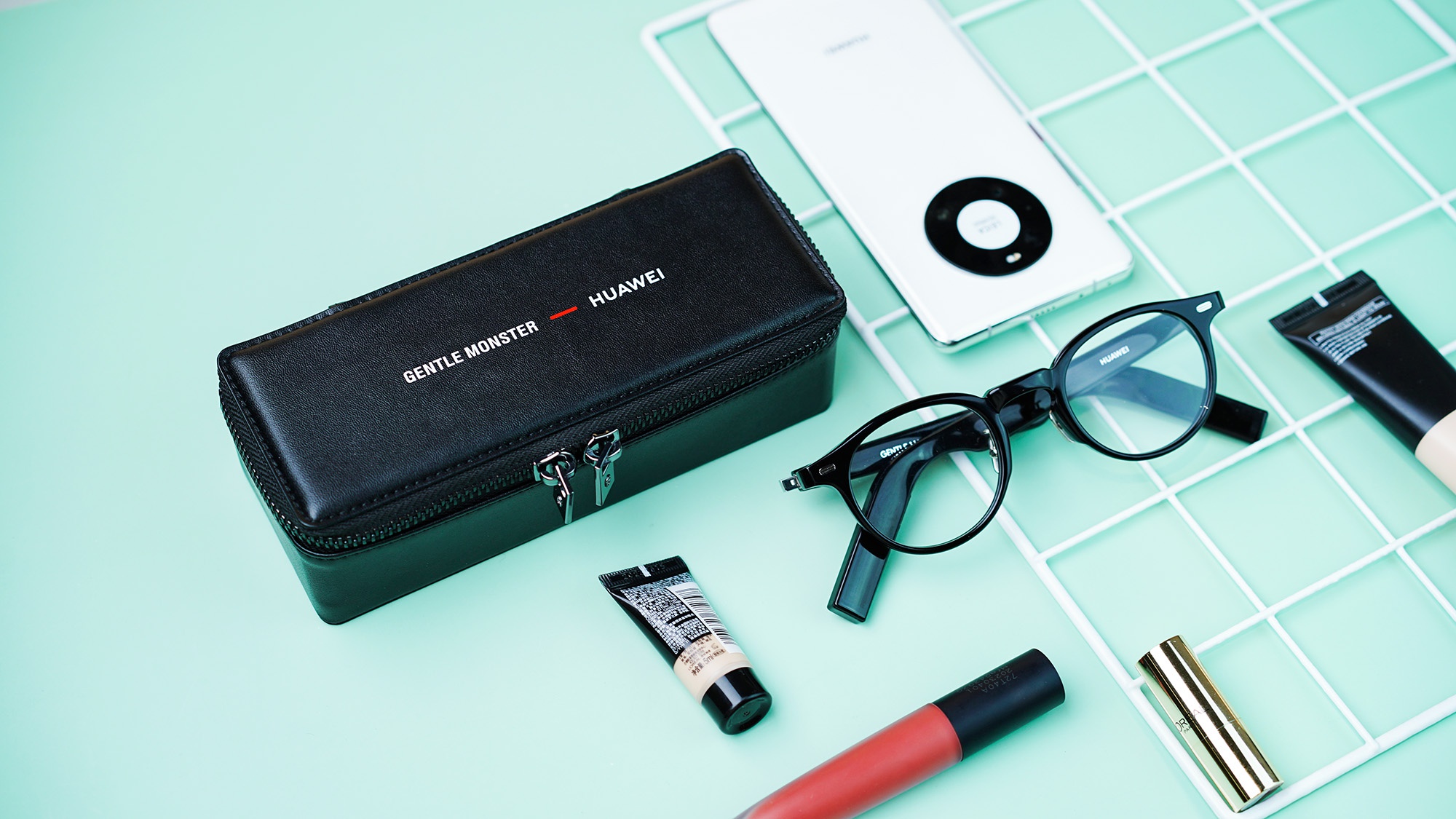 华为gm智能眼镜2代体验:一款征服时尚达人与数码发烧友产品