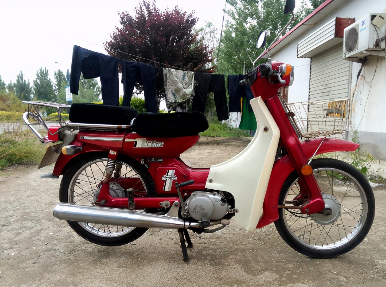 鲁摩友晒出96年买的雅马哈cy80,10万公里还处在巅峰状态-新浪汽车