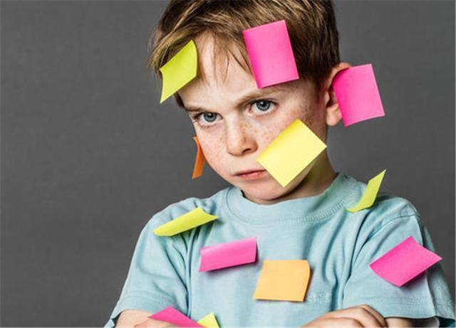 孩子这3个行为不是"顽皮",而是高智商的征兆,家长别误会了