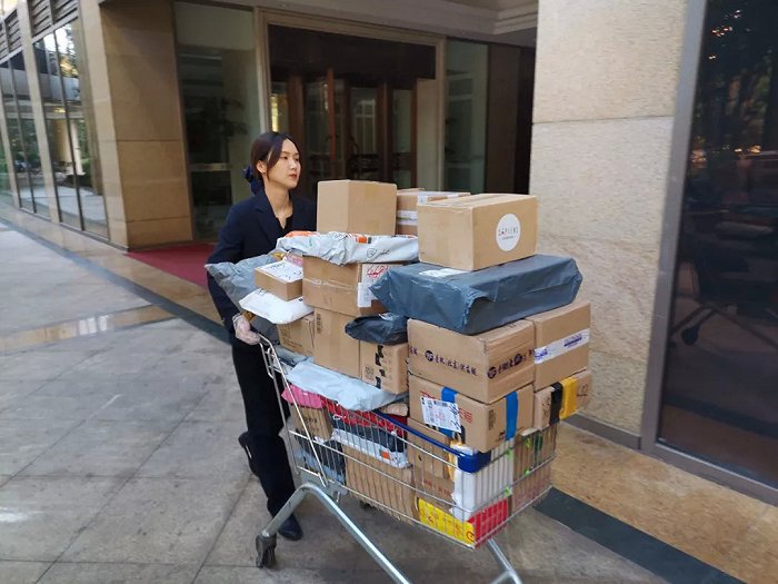 宁波快递行业动态解析：机遇与挑战并存的力量之源
