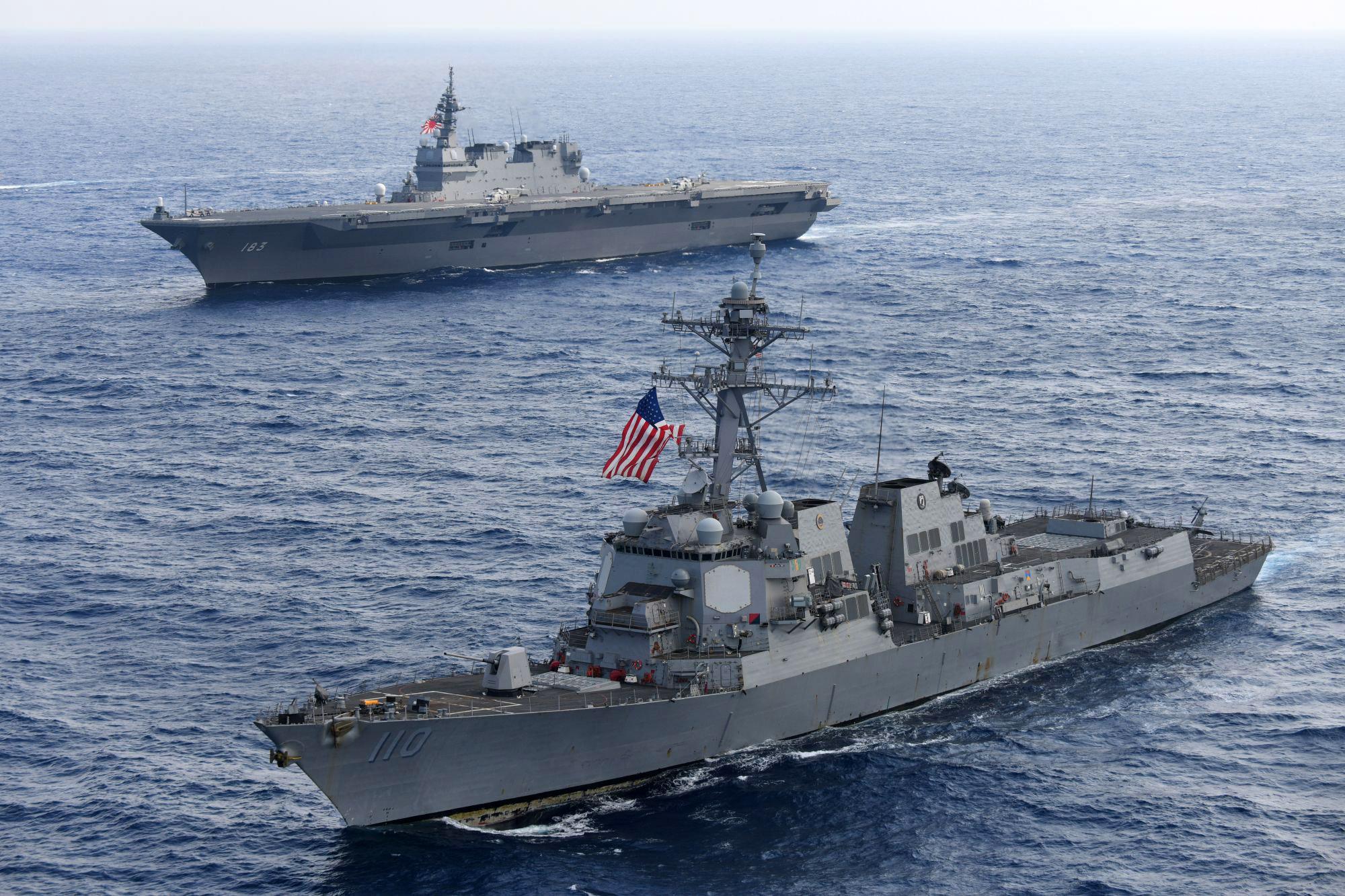 伯克级驱逐舰加快换装新式导弹,具备超高音速性能,剑指俄罗斯!