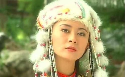 她是《还珠》里的塞娅公主,曾凭颜值征服观众,今却丑到认不出