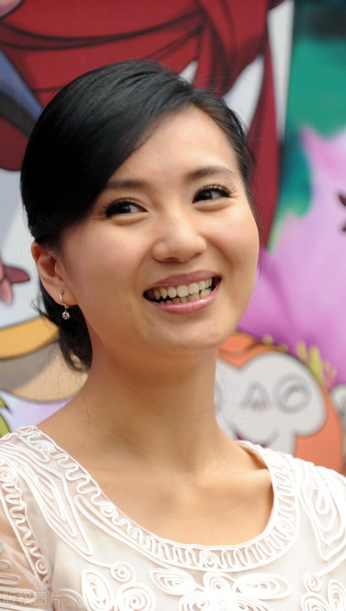 万人迷陈好优雅迷人尽显女神范儿