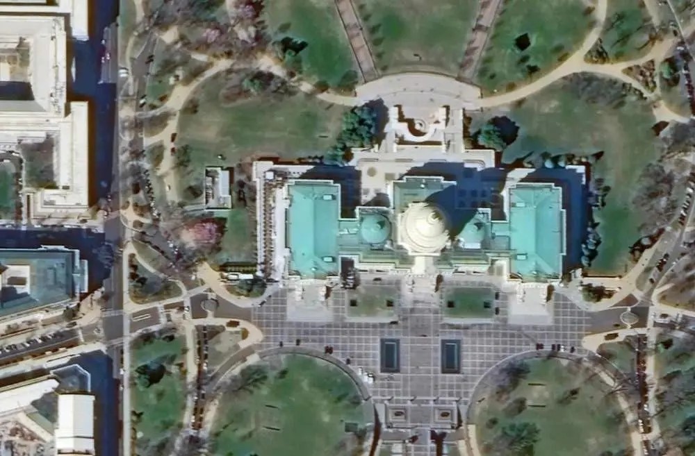 吉林一号公布白宫大楼图像,美国看后不淡定:优势被追平了?