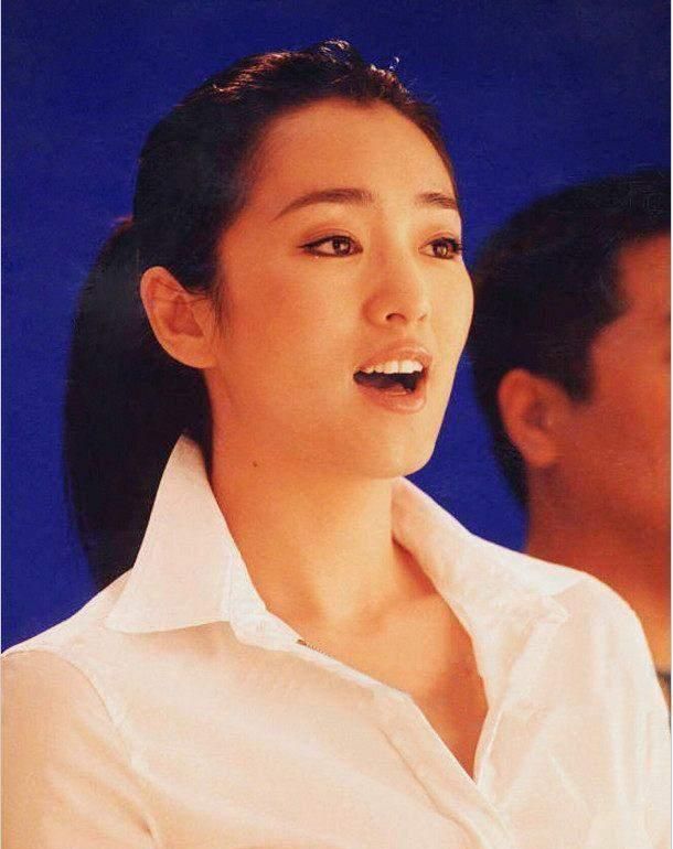 巩俐年轻时有多美?美有千千万,可最具东方气质的当属巩俐!