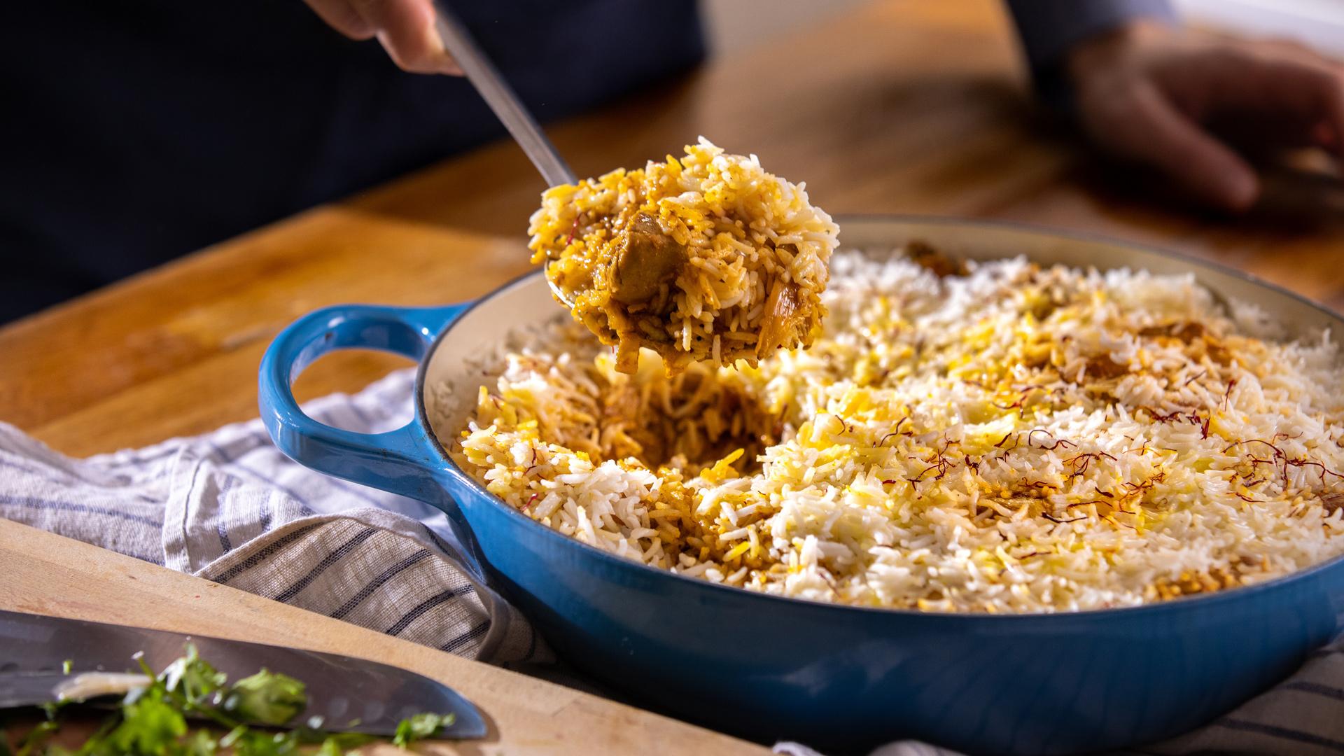 一锅饭能吃尽一个地区的风土样貌,最会变脸的印度料理:印度香饭