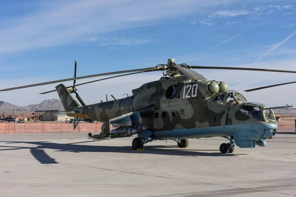 俄军机遭阿塞拜疆击落后,大批精锐连夜出动|亚美尼亚|阿塞拜疆|俄罗斯