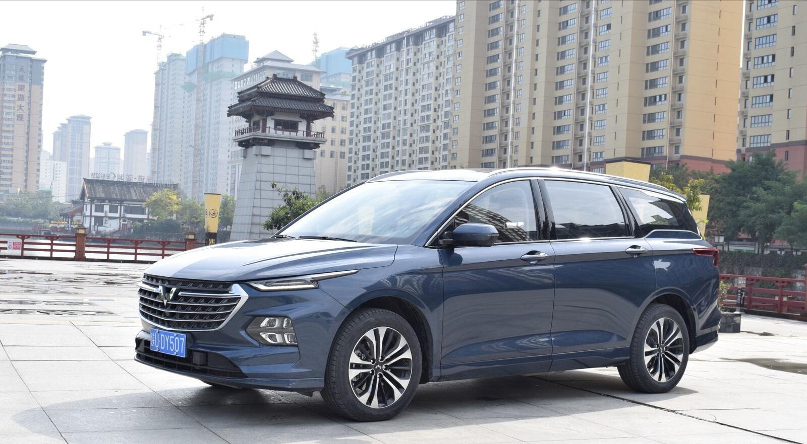 全新五菱凯捷提车,落地9万,1.5t 6座,空间比奥德赛给力