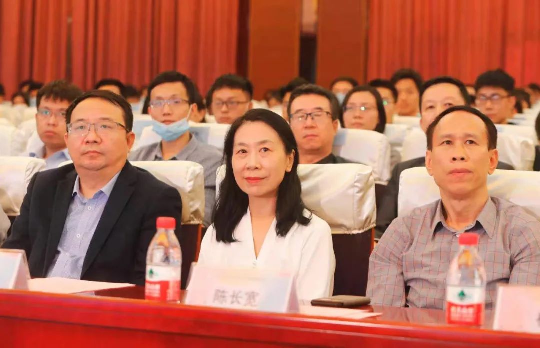 2020海南自贸港大学生职业生涯规划大赛正式启动丨直通自贸港