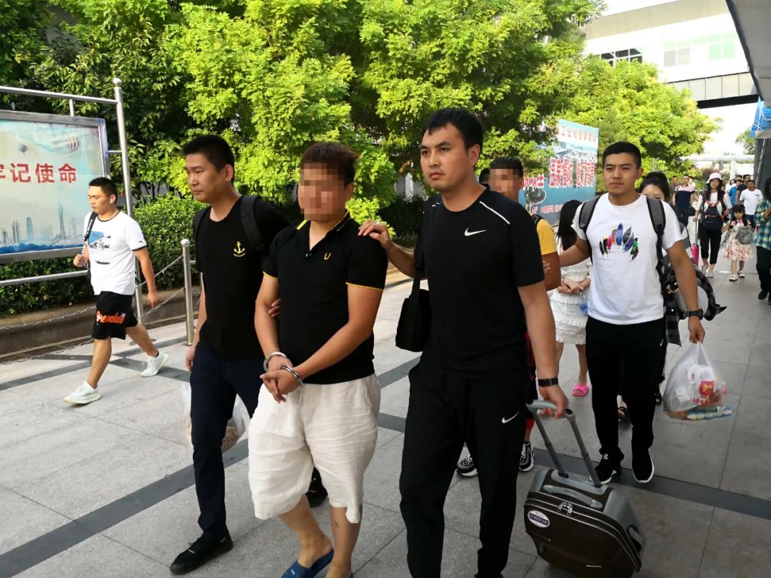 6亿.周村这颗黑恶势力"毒瘤"被连根拔起!抓获54人,最长判了18年!