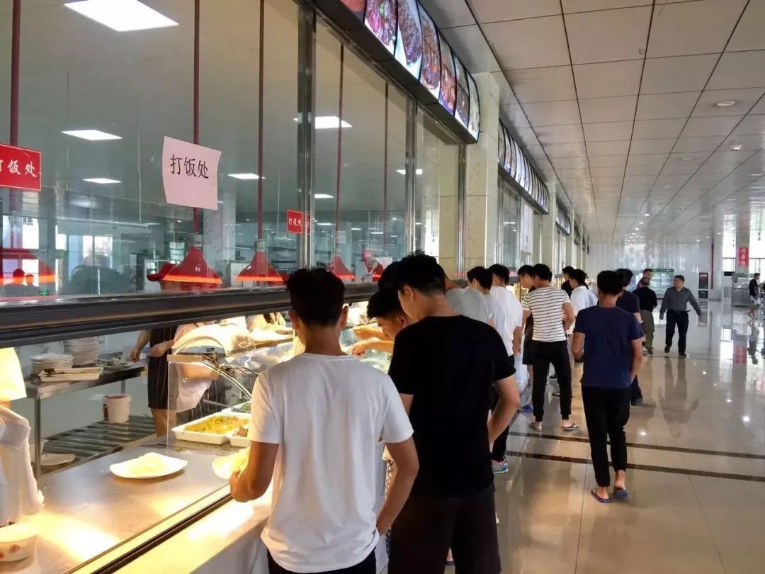 暑期部分食堂升级改造，食堂就餐环境持续提升-广东工业大学后勤管理处