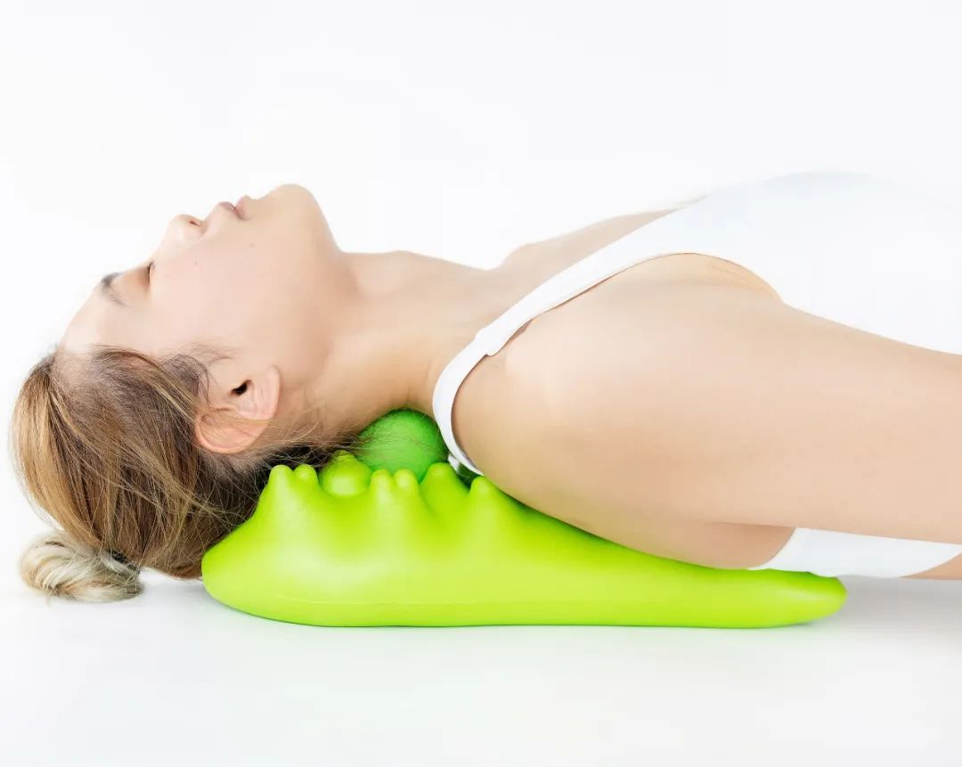 澎湃好物运动冠军在睡的小鳄鱼枕它颈椎得劲爽似做spa