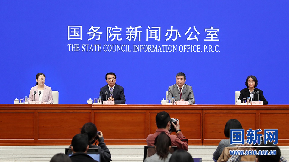 白春礼谈中科院扶贫：注重科技“造血”、绿色发展、志智双扶