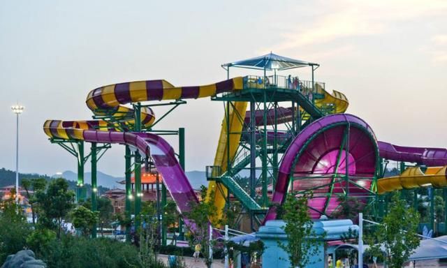 北京又一"巨型"游乐园,耗资10亿门票200元,距市中心仅19公里